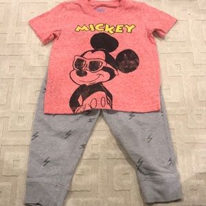 Hanna Andersson Joggers 2T - Mickey tee 18-24M